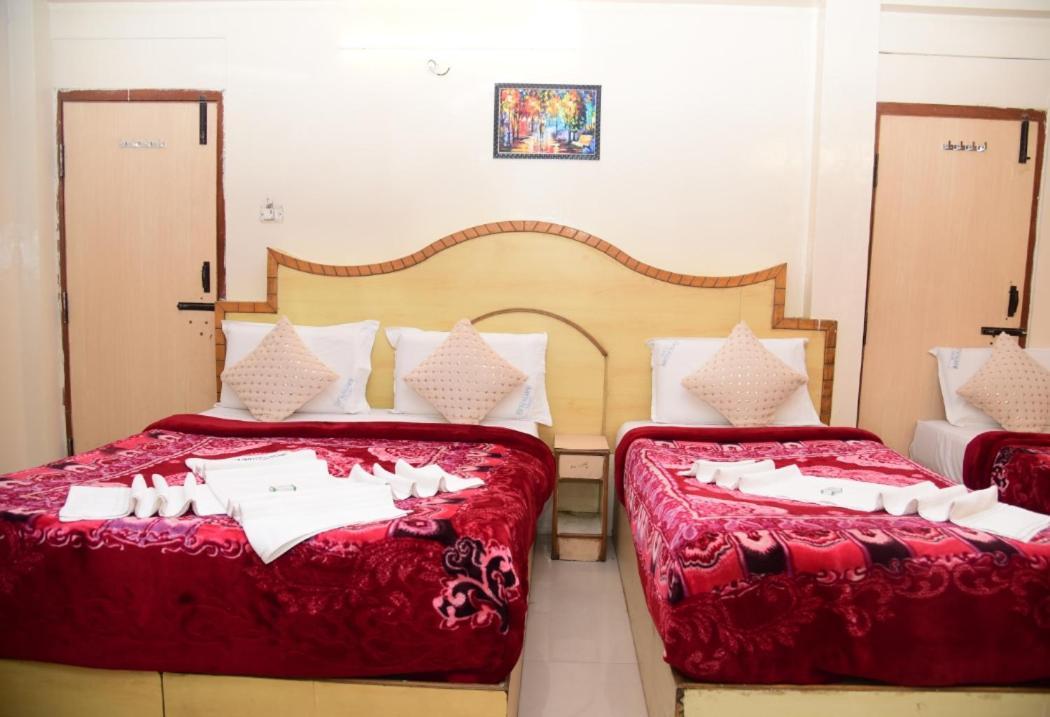 N K F Residency Villa Mysore Exterior foto